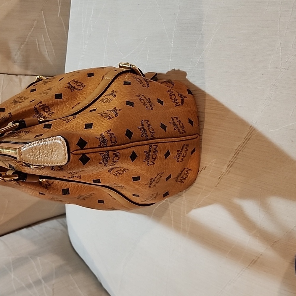 MCM Tan Leather Tote Bag - Picture 2 of 14